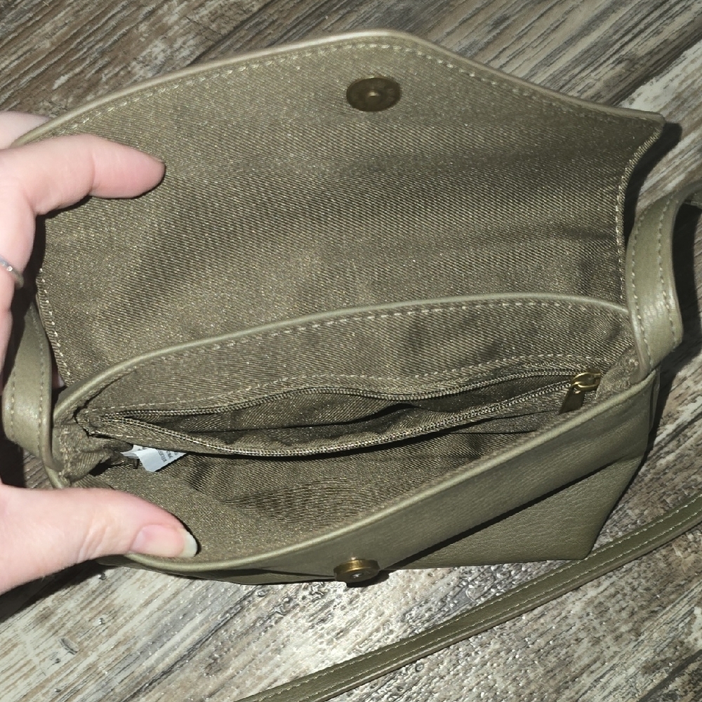 Universal Threads Olive Green Envelope Crossbody … - image 5